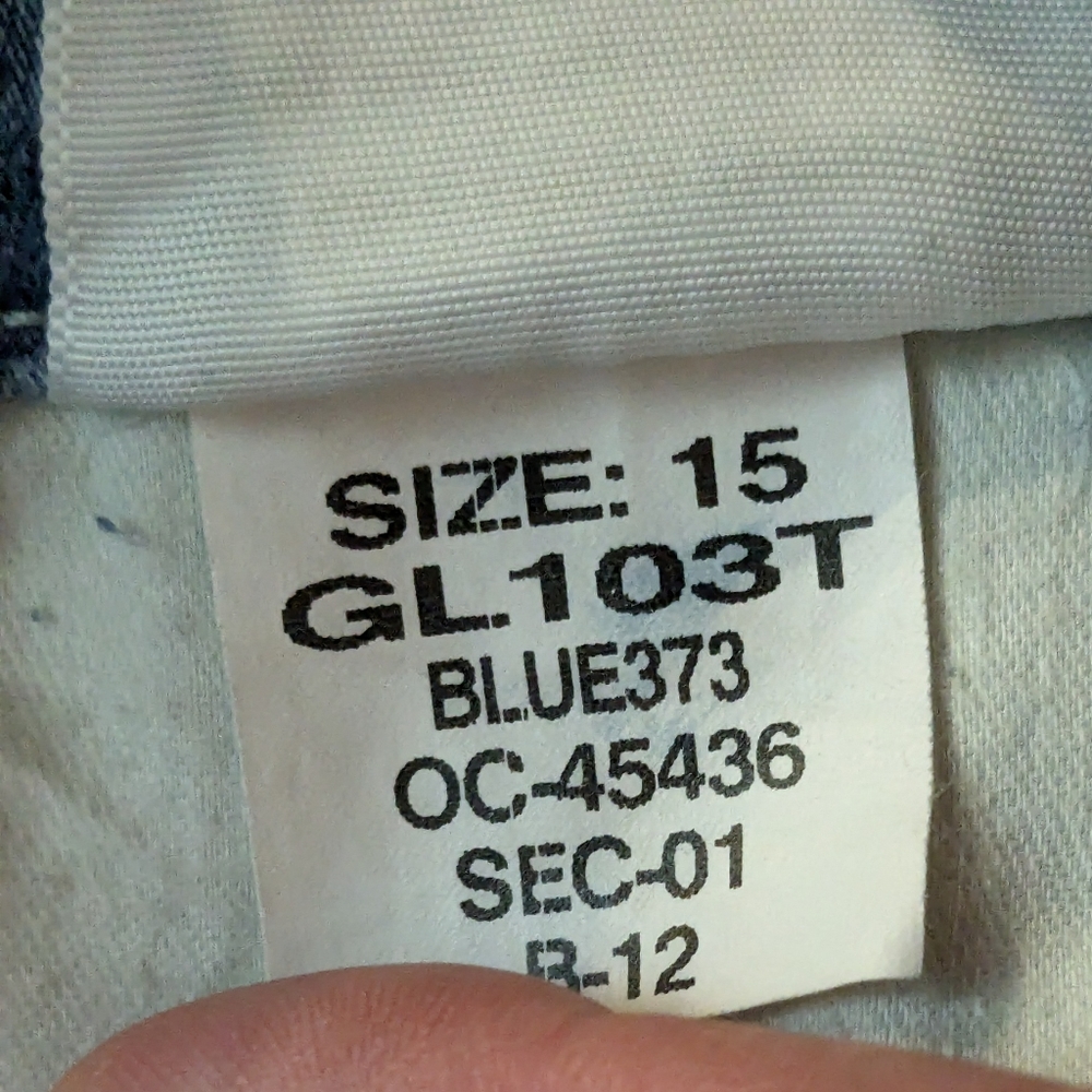Good American Good Legs Cropped Chewed Hem Women's 15/33 - Picture 9 of 9